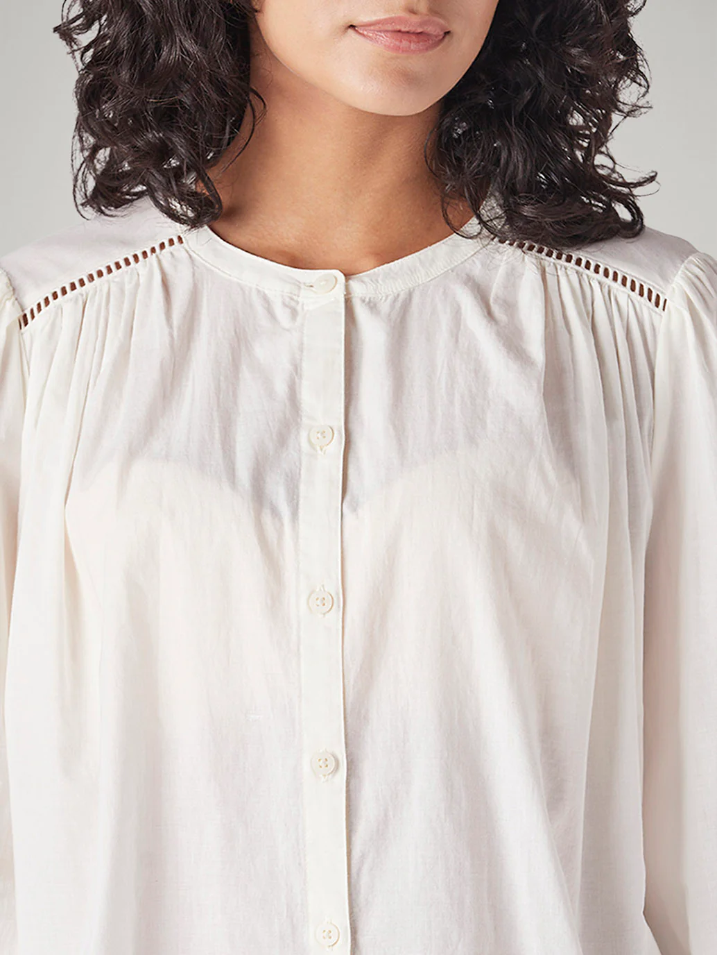 Women's Solid Relaxed Fit Top - Image 4