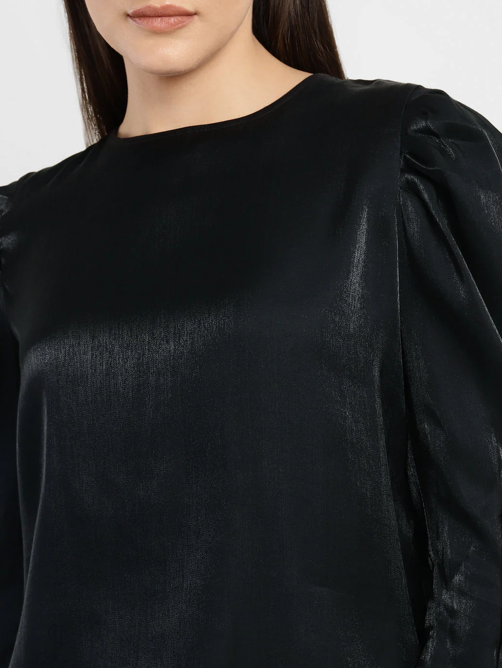 Women's Solid Round Neck Top - Image 5