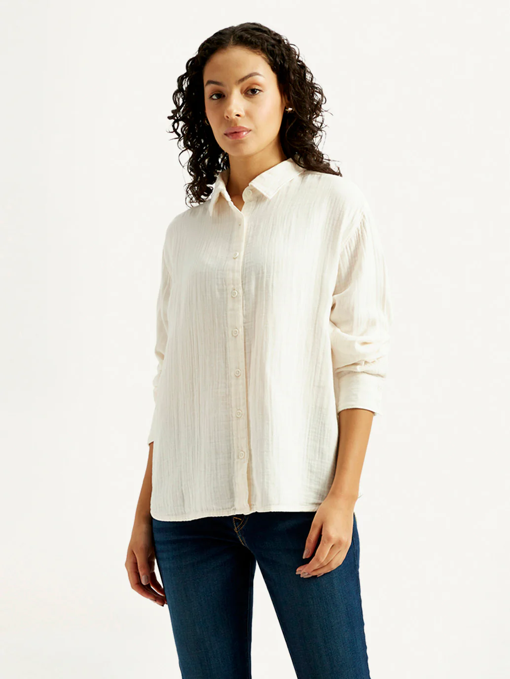 Women's Solid Relaxed Fit Shirt - Image 5