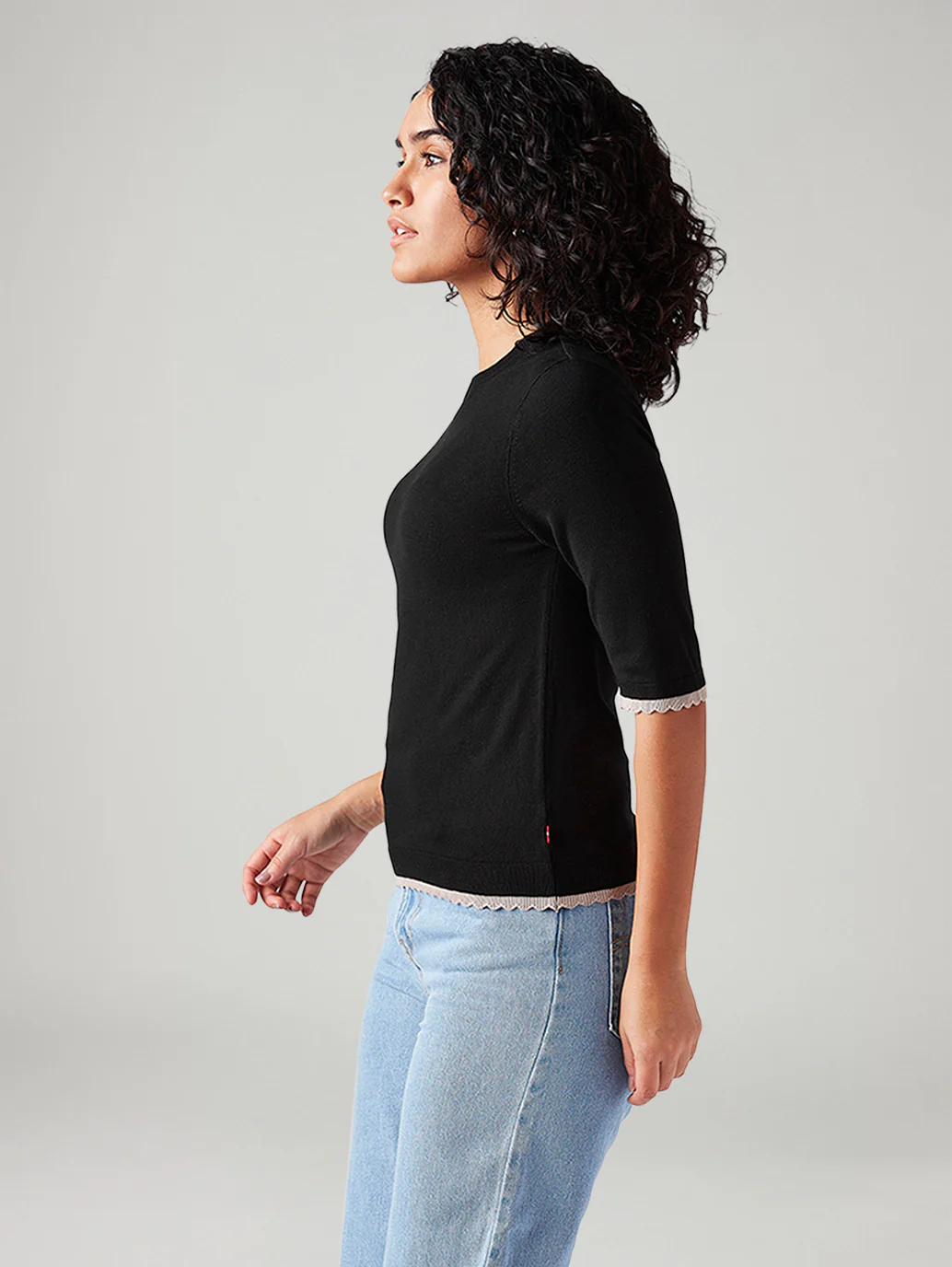 Women's Solid Slim Fit Top - Image 5