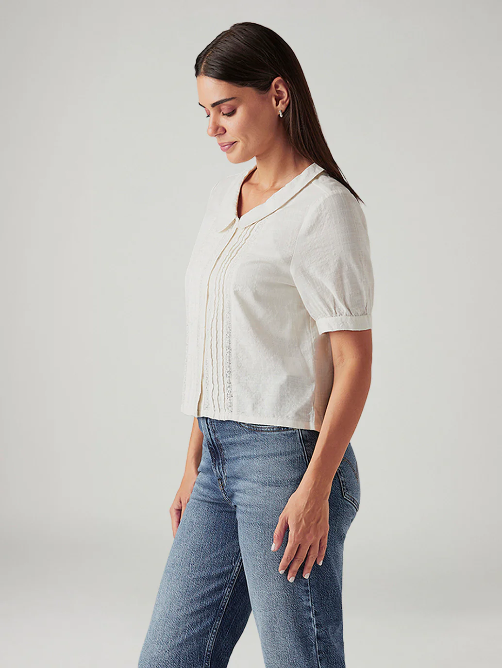 Women's Solid White Peter Pan Collar Shirt - Image 3