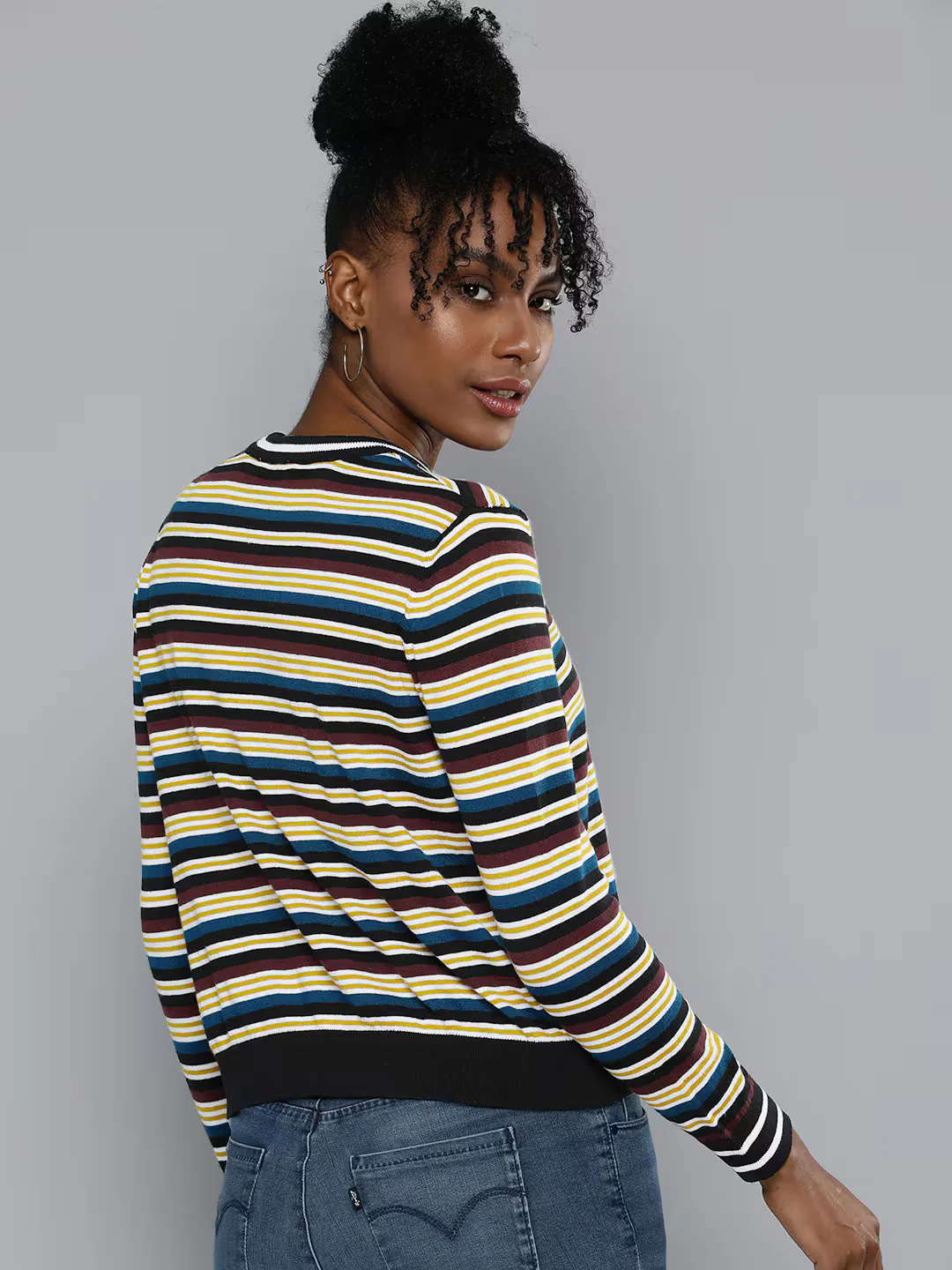 Women's Striped Crew Neck Sweater - Image 9