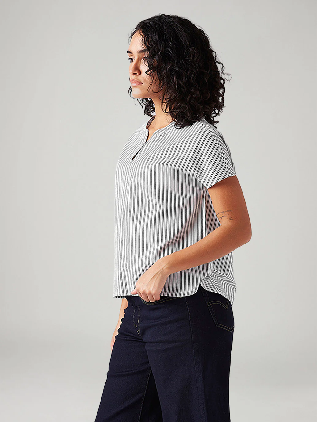 Women's Striped Relaxed Fit Top - Image 3