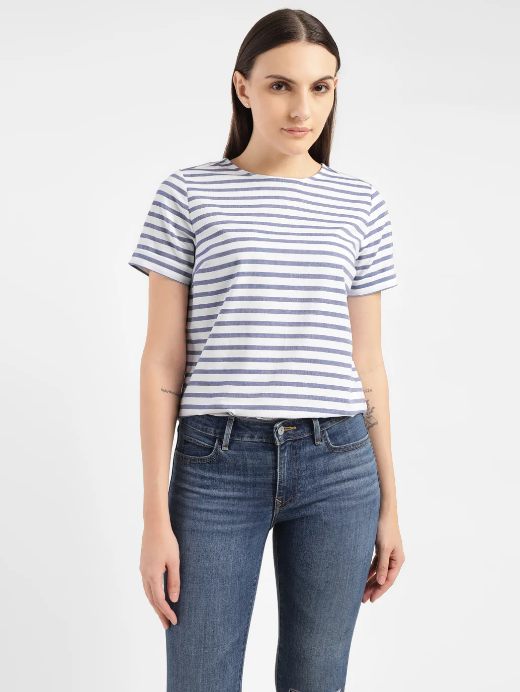 Women's Striped White Round Neck Top - Image 6