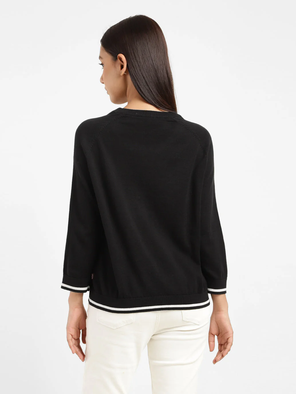 Women's solid round neck sweater - Image 5